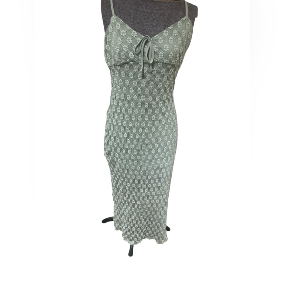 Elegant Sage Green Midi Dress
